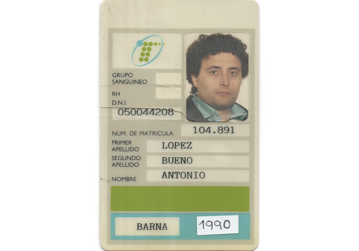 Carnet de Empleado (1990)